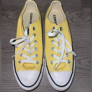 Converse Yellow Low Top Sneakers: Size 7M 9W